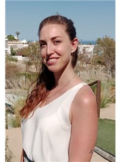 Florentina Aguirre - RE/MAX Cabo Sanctuary