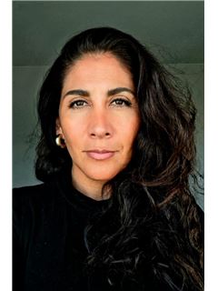 Julia Camizao - RE/MAX Cabo Sanctuary