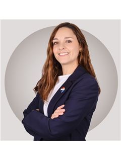 MONICA DIAZ INFANTE ARRAMBIDE - RE/MAX SI