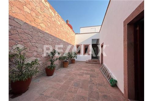 Residential - House - Querétaro, Mexico - Mexico - 3 - 1001065104-691