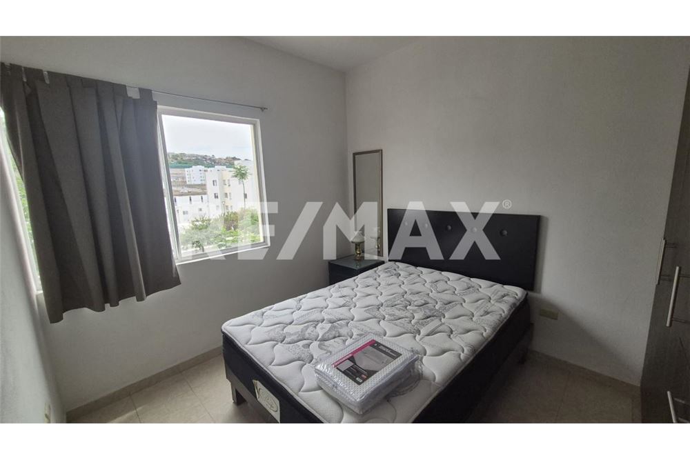 Residential - Apartment with roof - Querétaro, Mexico - Mexico - 14 - 1001065250-10