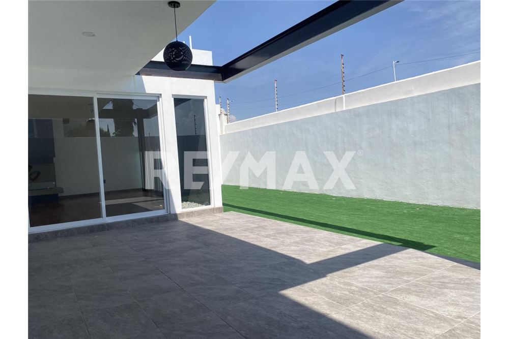 Residential - House - Querétaro, Mexico - Mexico - 12 - 1001065294-9