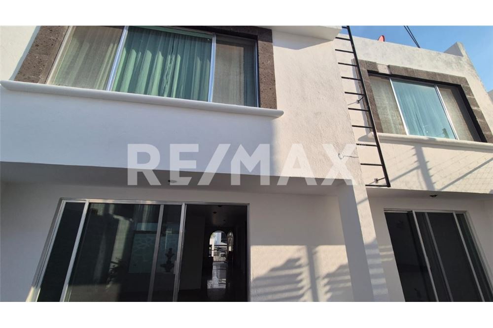 Residential - House - Querétaro, Mexico - Mexico - 27 - 1001065104-696
