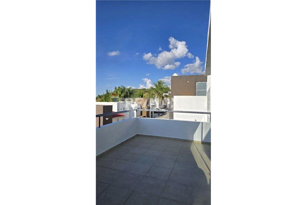 Residential - House - El Pueblito, Mexico - Mexico - 19 - 1001065009-63