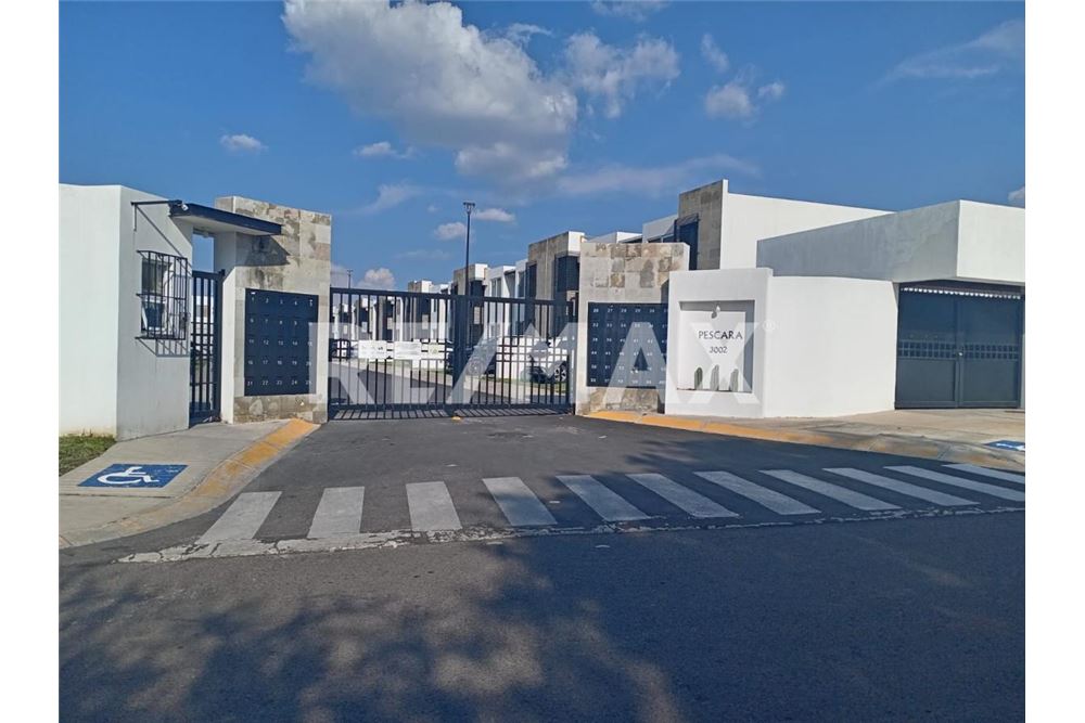 Residential - Apartment with roof - Querétaro, Mexico - Mexico - 17 - 1001065263-18