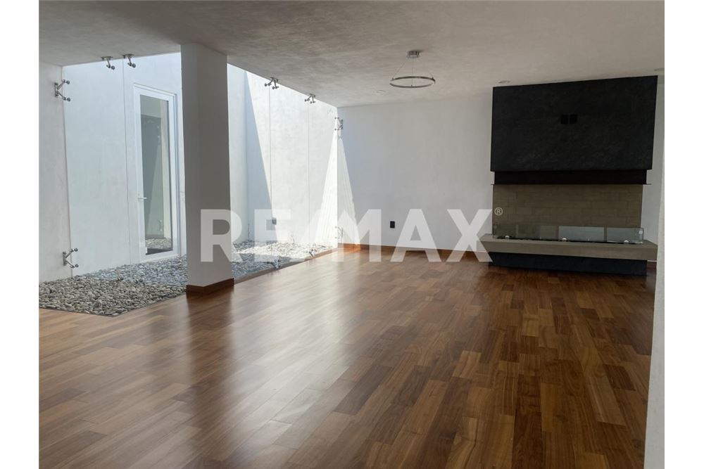 Residential - House - Querétaro, Mexico - Mexico - 3 - 1001065294-9