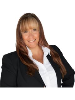 Charmagne Amantite-Mak - RE/MAX Marketplace