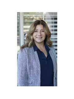 Gisela Galvan - RE/MAX Central