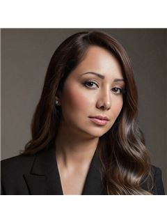 Mahshid Moss - RE/MAX Central