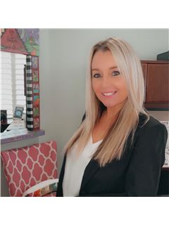 Ashley Hughes - REMAX Southern Realty