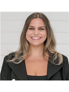 Eleni Sampson - RE/MAX Champions