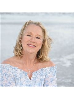 Marilyn Holt - REMAX On the Water - Bolivar