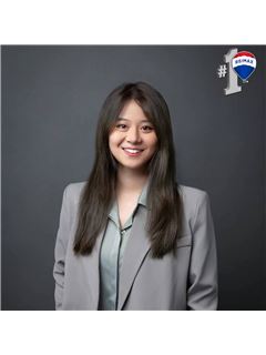 Bella Geng - RE/MAX Westcoast