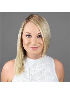 Angela Dinnell - RE/MAX Westcoast