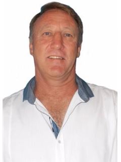 Associate - Neels Slippers - RE/MAX Capital (Montana)