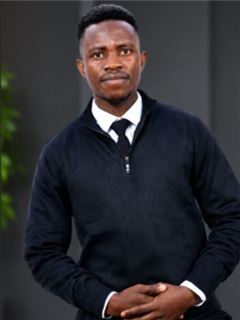 Associate - Happy Sibiya - RE/MAX Amaze