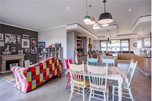 Residential - House - Waterkloof, Gauteng - South Africa - 20 - 1031414150-79