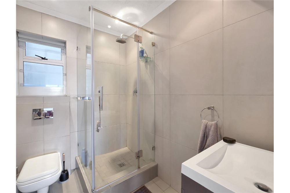 Residential - Condo/Apartment - Sea Point, Western Cape - South Africa - 20 - 1031426031-51