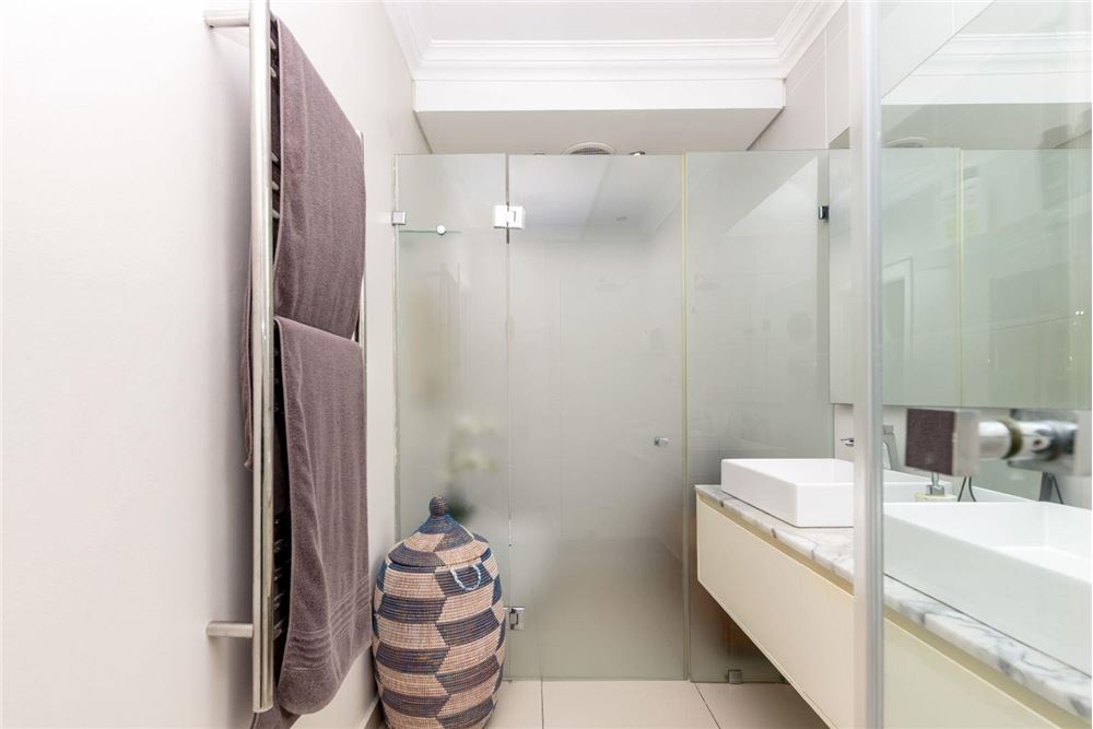 Residential - Condo/Apartment - Sea Point, Western Cape - South Africa - 25 - 1031426029-43