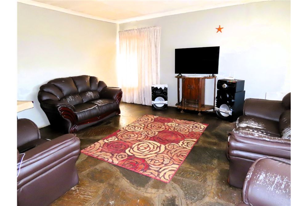 Residential - House - Eersterust, Gauteng - South Africa - 7 - 1031414016-175