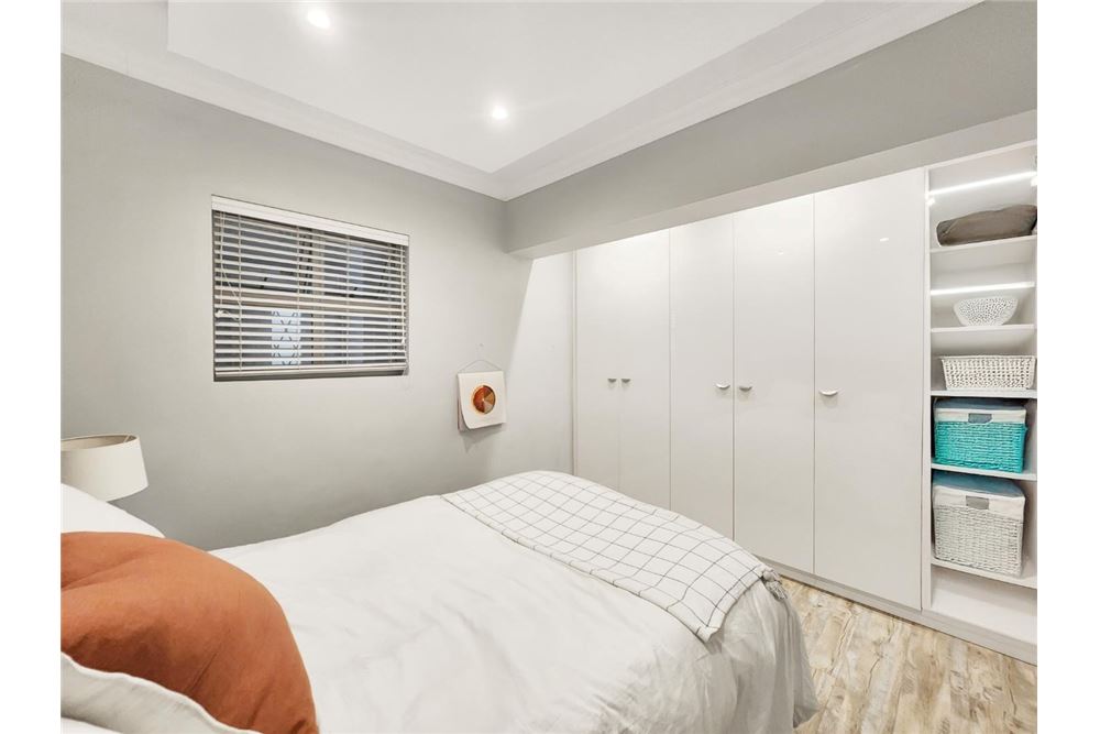 Residential - Condo/Apartment - Sea Point, Western Cape - South Africa - 20 - 1031426059-19