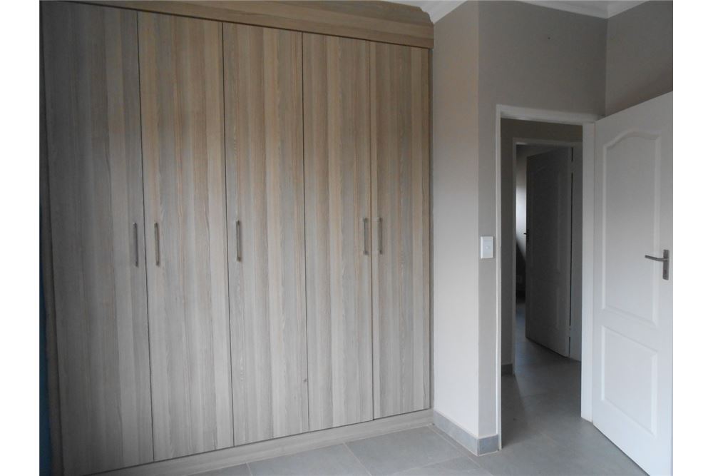 Residential - Townhouse - Montana, Gauteng - South Africa - 15 - 1031414129-86