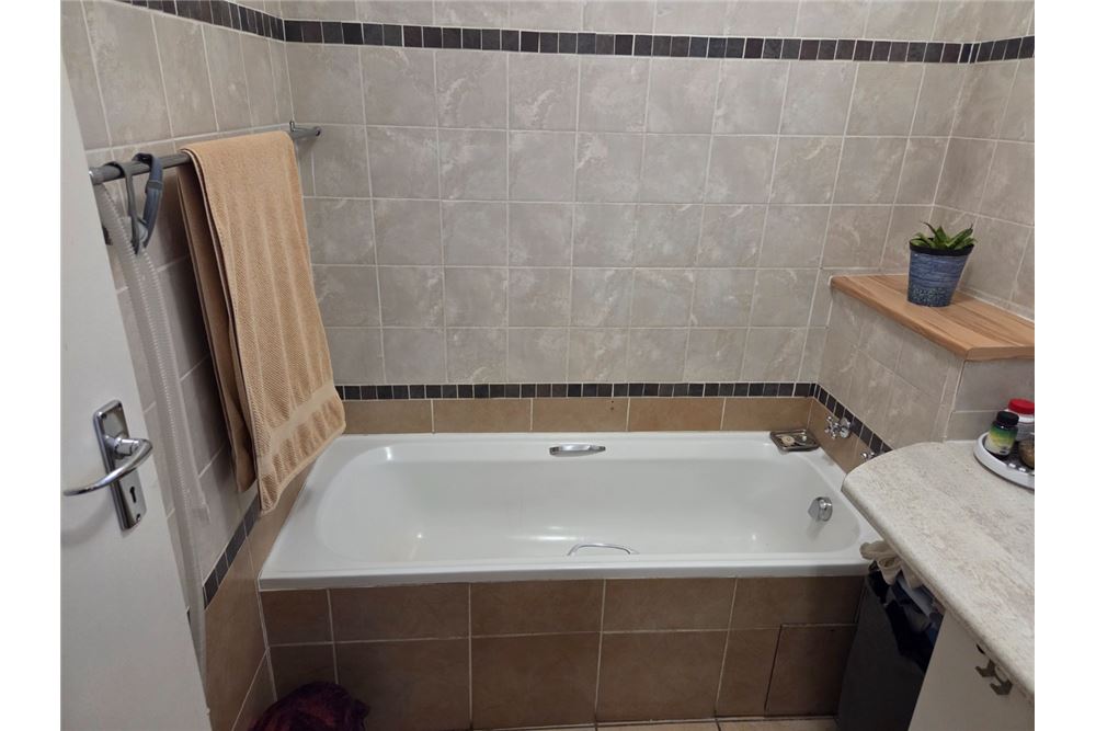 Residential - Condo/Apartment - Mayville, Gauteng - South Africa - 25 - 1031414013-135