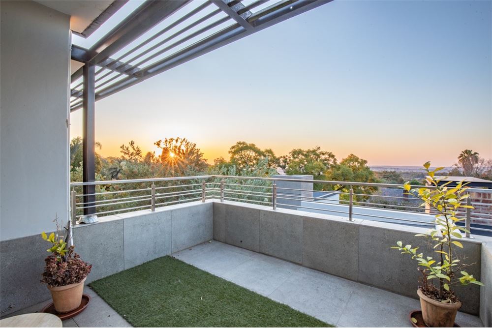 Residential - House - Waterkloof, Gauteng - South Africa - 129 - 1031414150-79