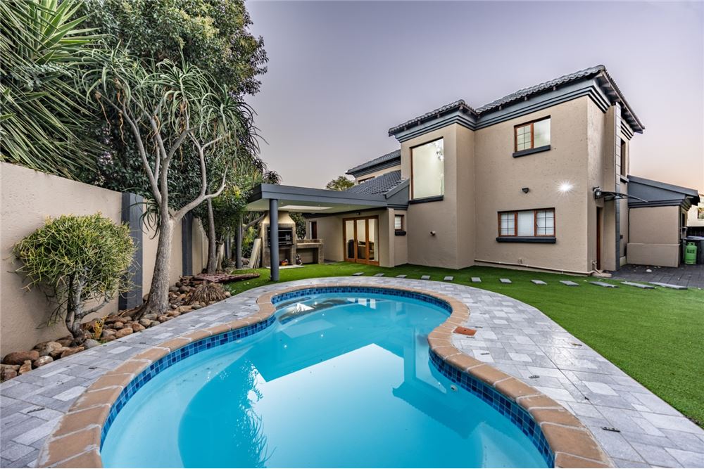 Residential - House - Willow Acres Estate, Gauteng - South Africa - 2 - 1031414150-99