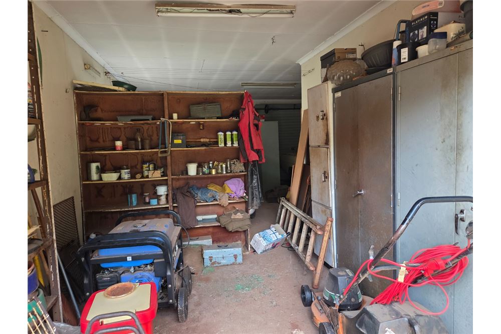 Residential - House - Theresapark, Gauteng - South Africa - 39 - 1031414013-134