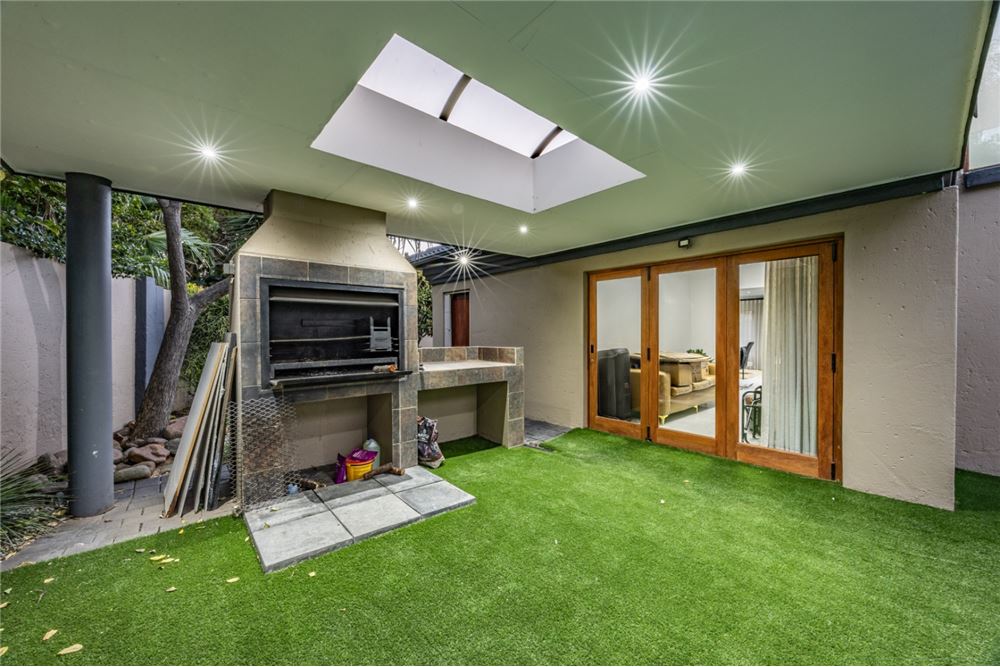 Residential - House - Willow Acres Estate, Gauteng - South Africa - 33 - 1031414150-99