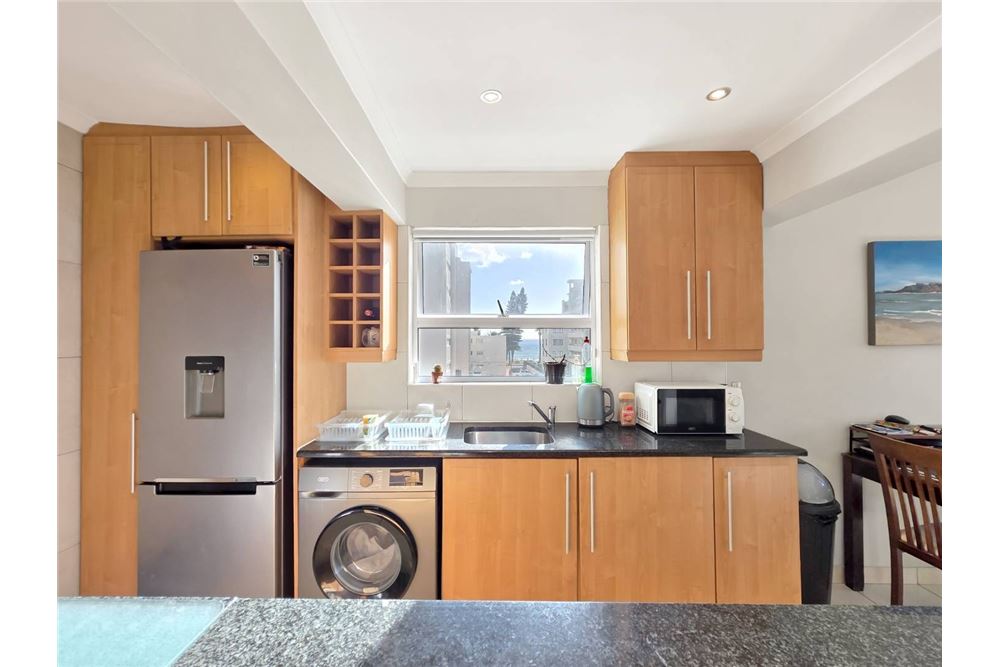 Residential - Condo/Apartment - Sea Point, Western Cape - South Africa - 14 - 1031426031-51