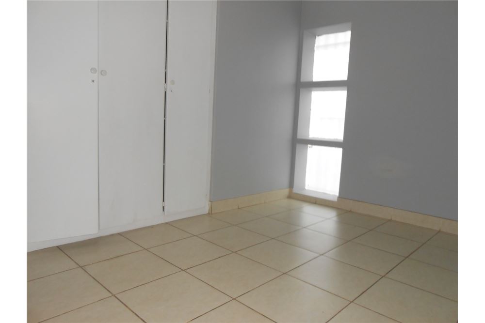 Residential - House - Garsfontein, Gauteng - South Africa - 14 - 1031414129-88