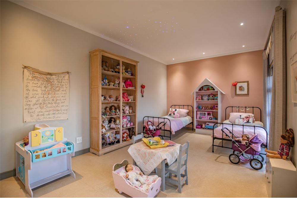 Residential - House - Waterkloof, Gauteng - South Africa - 82 - 1031414150-79