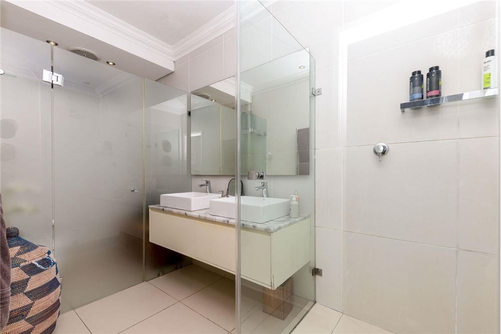 Residential - Condo/Apartment - Sea Point, Western Cape - South Africa - 18 - 1031426029-43