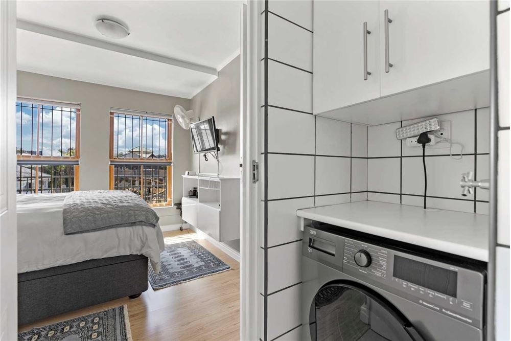 Residential - Condo/Apartment - Sea Point, Western Cape - South Africa - 9 - 1031426059-19