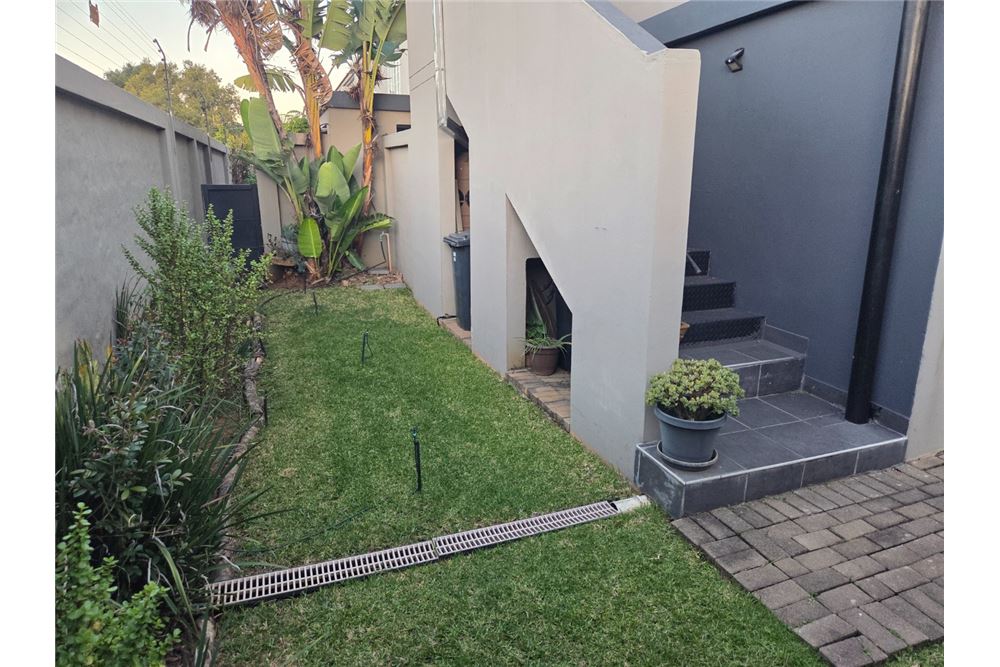 Residential - Condo/Apartment - Mayville, Gauteng - South Africa - 29 - 1031414013-135