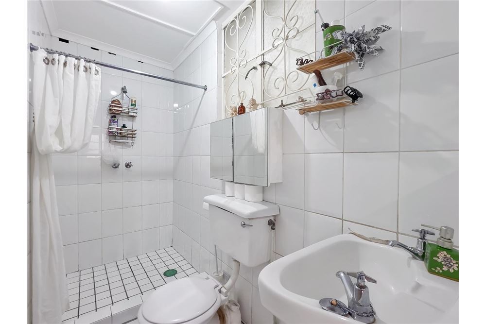 Residential - House - Green Point, Western Cape - South Africa - 48 - 1031426026-115