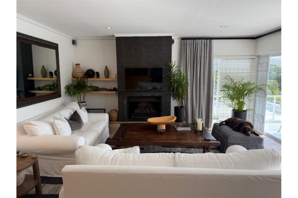 Residential - House - Hout Bay Central, Western Cape - South Africa - 11 - 1031426051-34