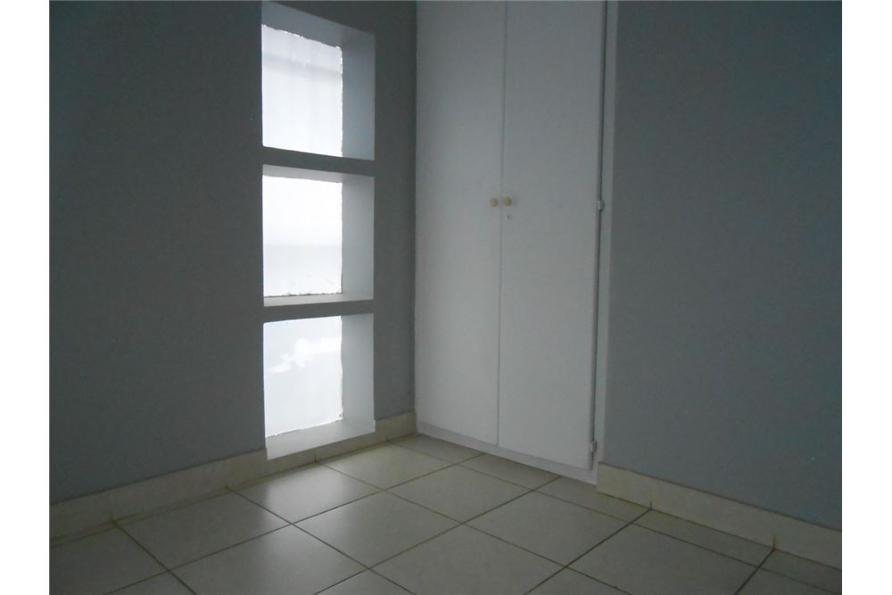 Residential - House - Garsfontein, Gauteng - South Africa - 17 - 1031414129-88