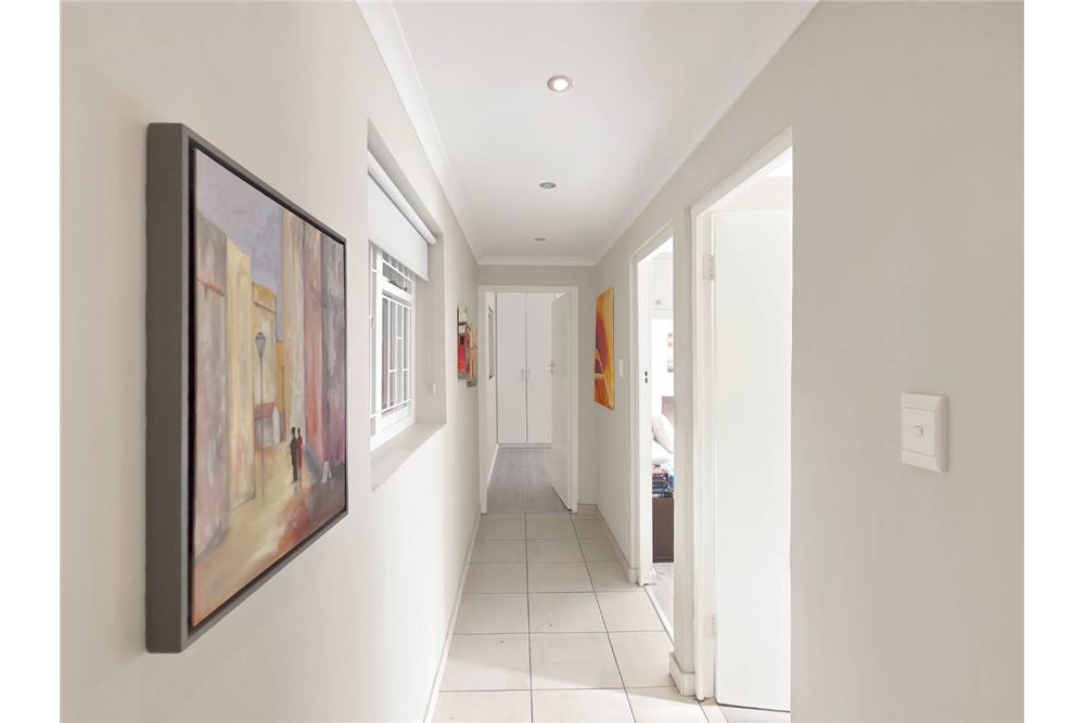 Residential - Condo/Apartment - Sea Point, Western Cape - South Africa - 15 - 1031426031-51