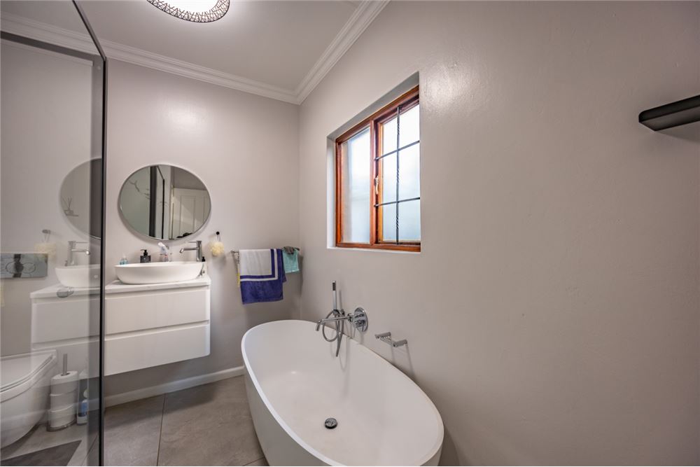 Residential - House - Willow Acres Estate, Gauteng - South Africa - 20 - 1031414150-99