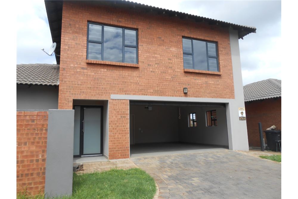 Residential - Townhouse - Montana, Gauteng - South Africa - 6 - 1031414129-86
