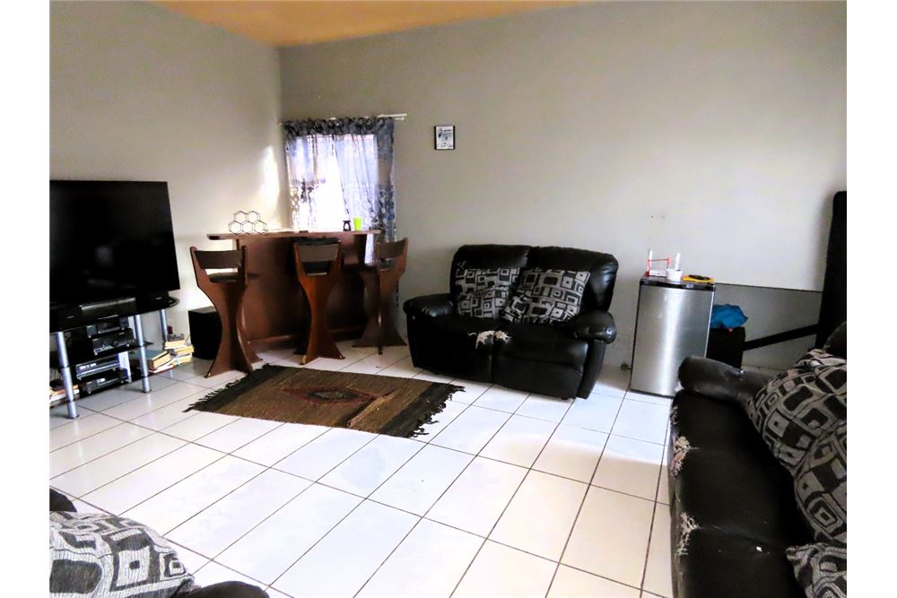 Residential - House - Eersterust, Gauteng - South Africa - 16 - 1031414016-175