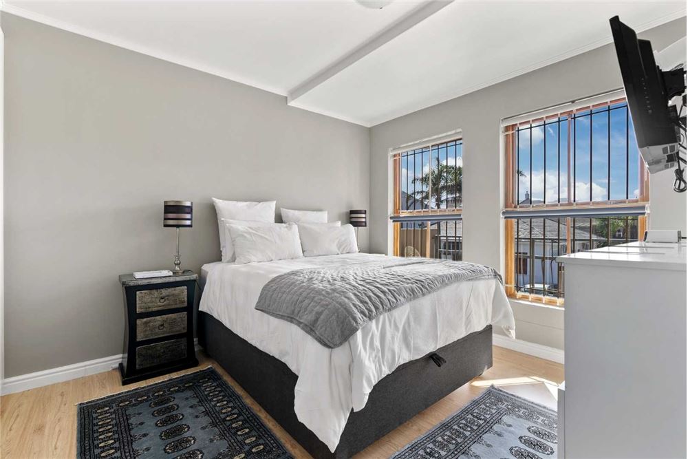 Residential - Condo/Apartment - Sea Point, Western Cape - South Africa - 10 - 1031426059-19