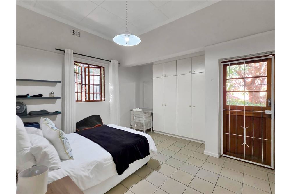 Residential - House - Green Point, Western Cape - South Africa - 32 - 1031426026-115