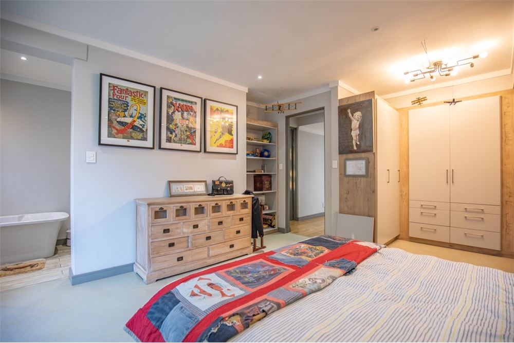 Residential - House - Waterkloof, Gauteng - South Africa - 70 - 1031414150-79