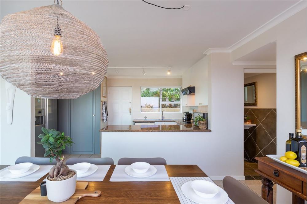 Residential - House - Camps Bay, Western Cape - South Africa - 36 - 1031426029-42