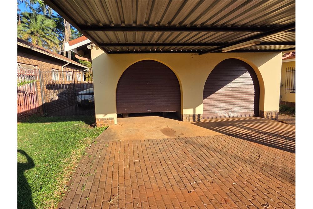 Residential - House - Theresapark, Gauteng - South Africa - 5 - 1031414013-134