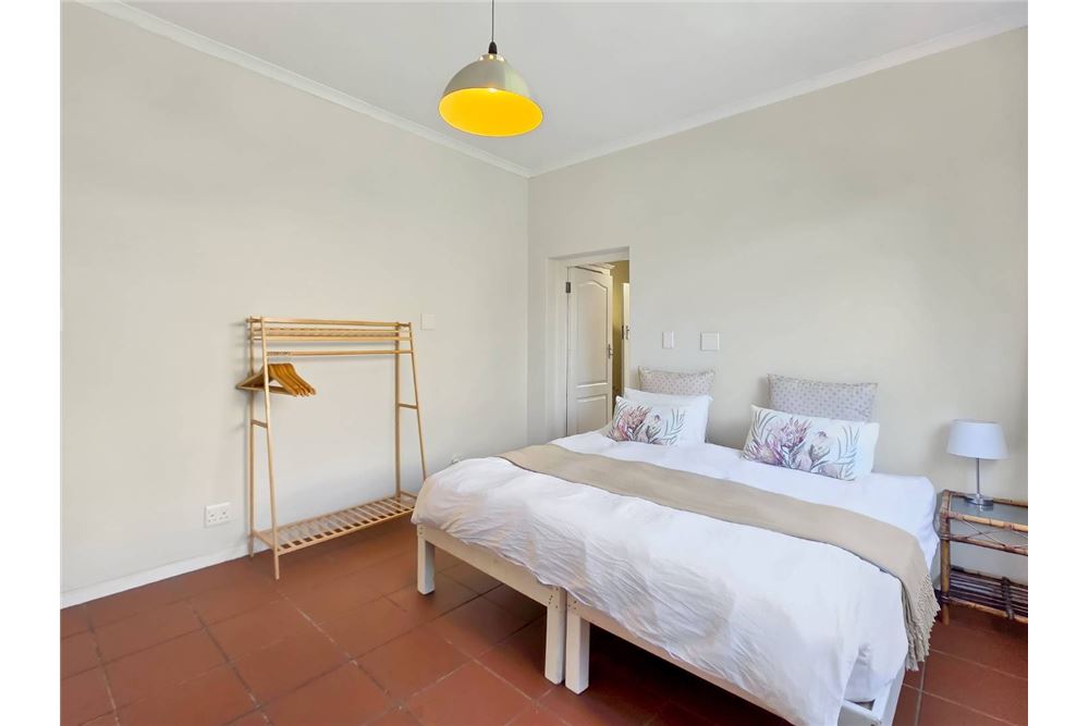 Residential - House - Green Point, Western Cape - South Africa - 30 - 1031426026-115